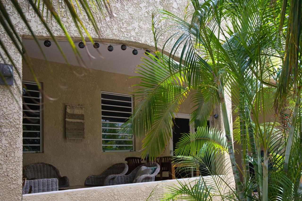 Caribbean Happyness Apartment Willemstad Exterior photo